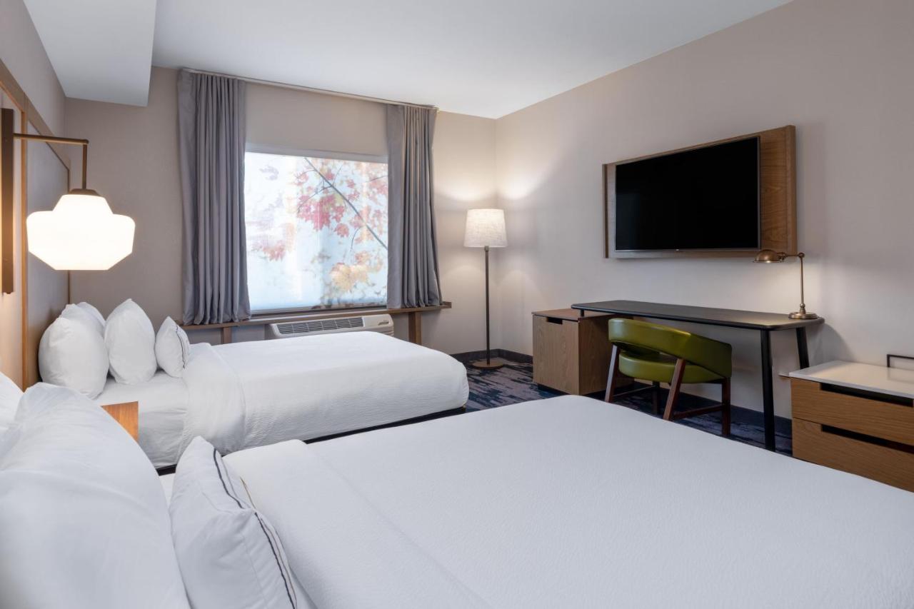 Fairfield Inn & Suites Minneapolis North Бруклин-Сентер Экстерьер фото
